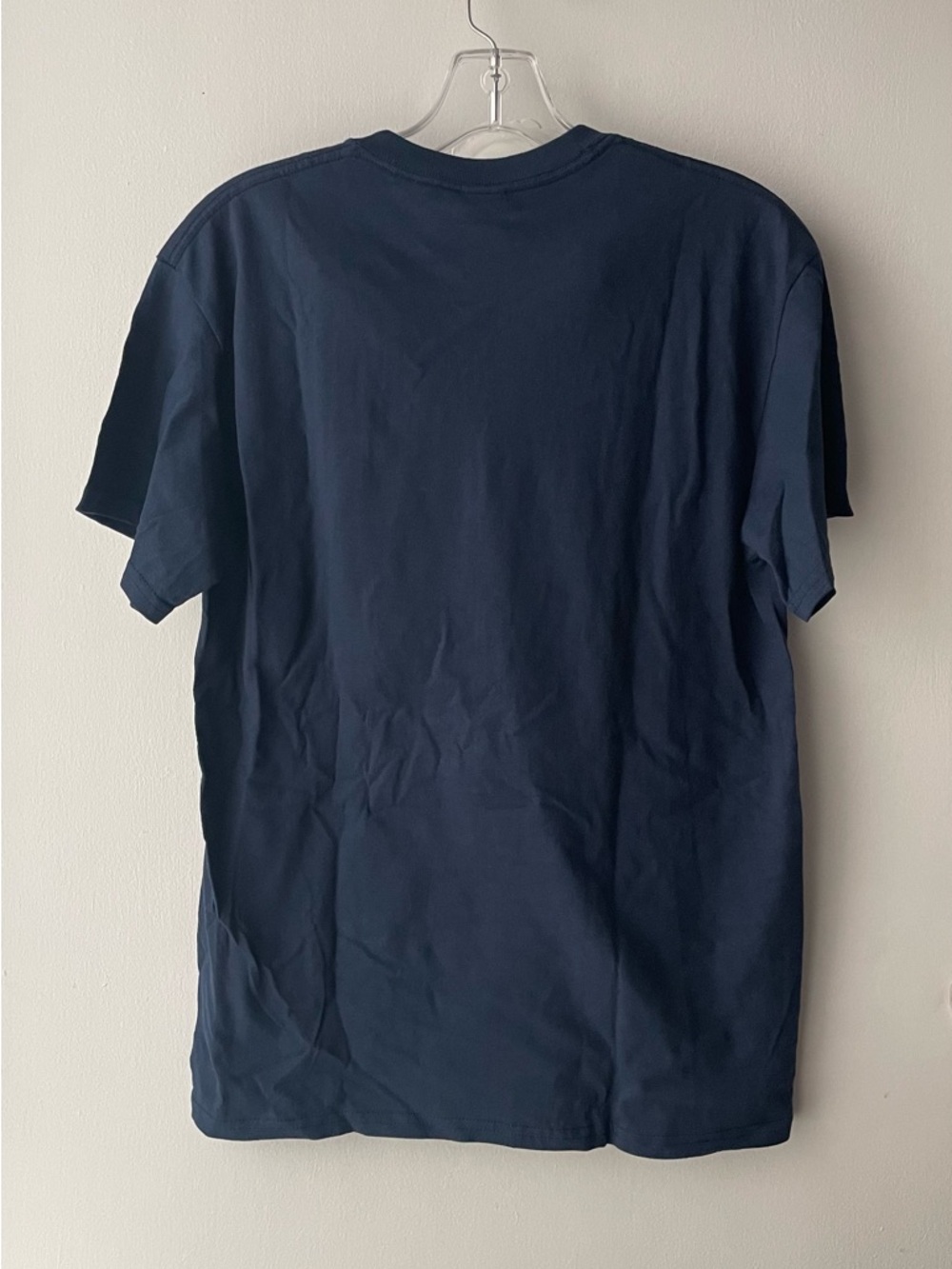 PEANUTS / SNOOPY / JOE COOL NAVY BLUE MEN’S T-SHIRT - SIZE M! - Picture 2 of 4